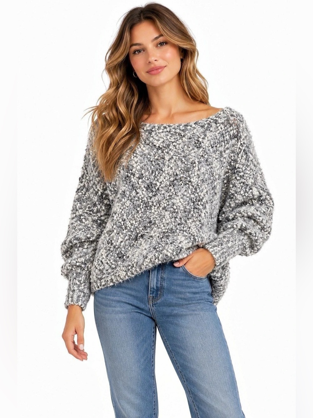LOVESTITCH Textured Boucle Sweater in Gray & White Size Medium